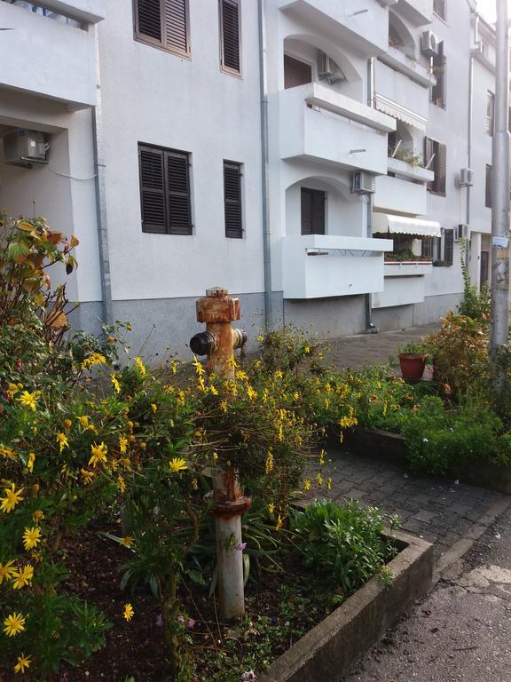 Apartment Knez Kotorska Tivat Ngoại thất bức ảnh